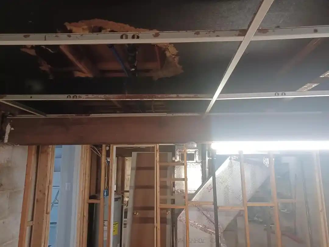 Evde Kirişlerin Yapısal Önemi ve Güvenli Kaldırılma Değerlendirmesi