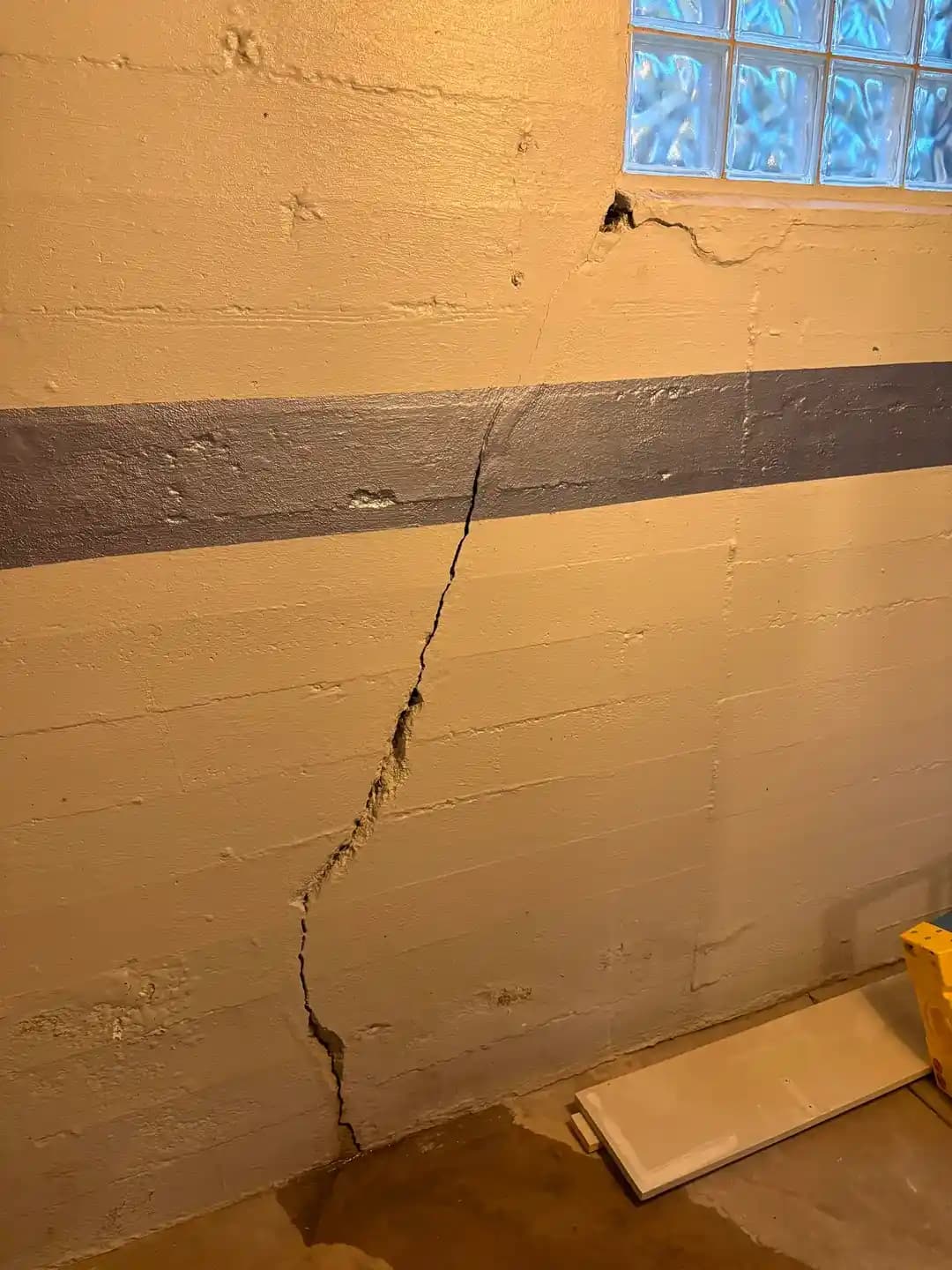 Garaj Duvarındaki Çatlak ve Su Sızıntısına Kalıcı ve Geçici Çözümler