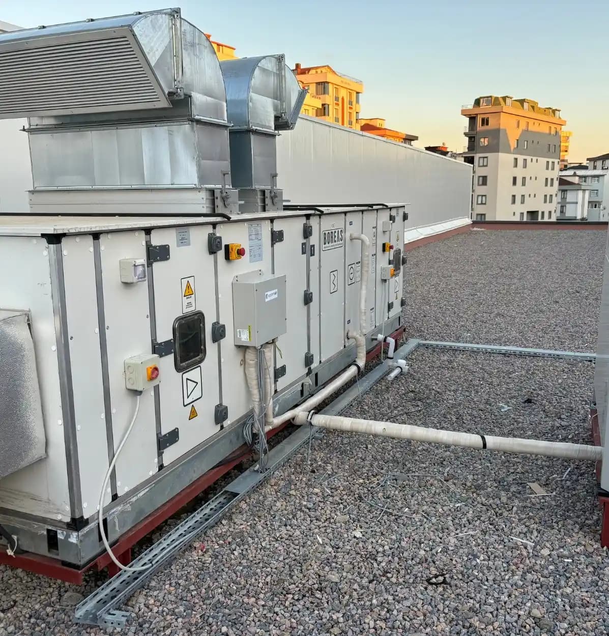 Isıtma Sistemlerinde Dış Ünite Çalışıyor Ama Hava Soğuksa Nedenleri ve Çözümleri