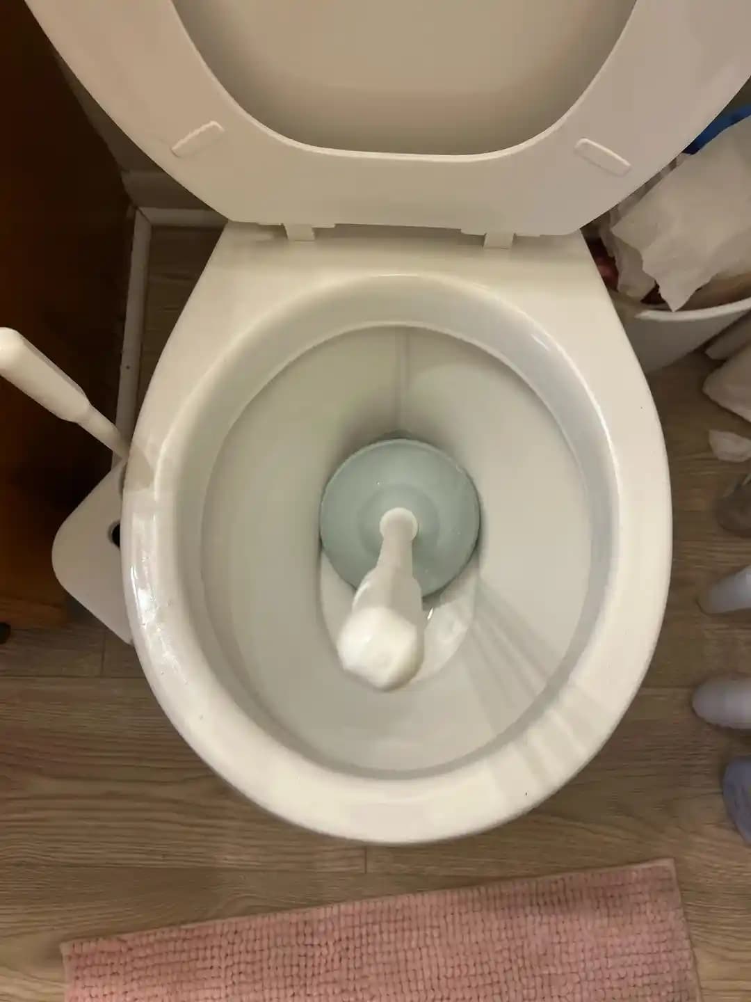 Tuvalet Tıkanıklığı Nedenleri ve Etkili Çözüm Yöntemleri Hakkında Bilgiler