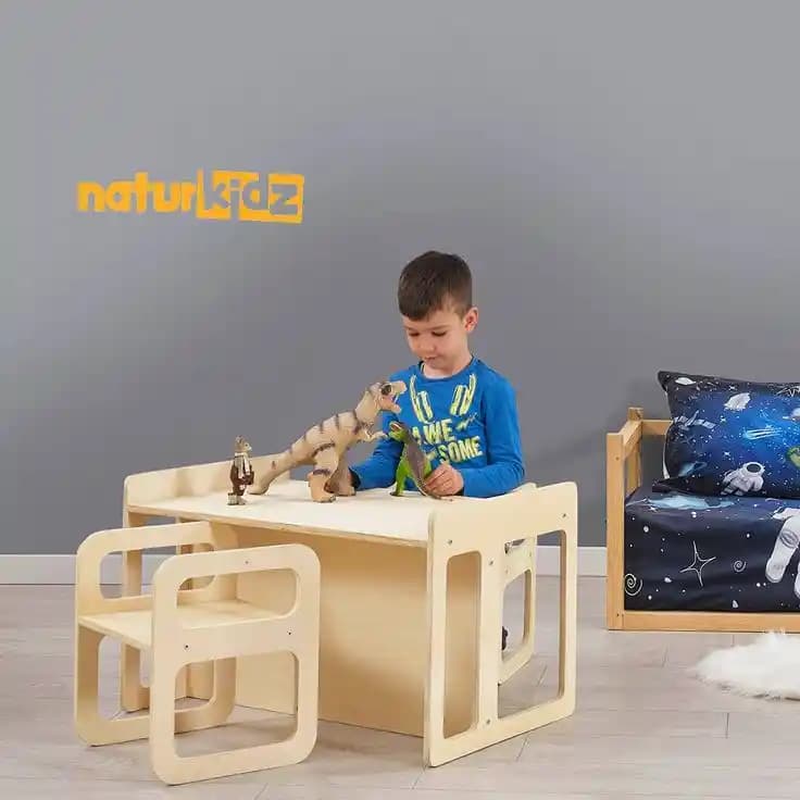 Yetişkinlerin Çocuklar İçin Tasarlanmış Ahşap Kitlerle Hobi Edinmesi ve Gelişim Süreci