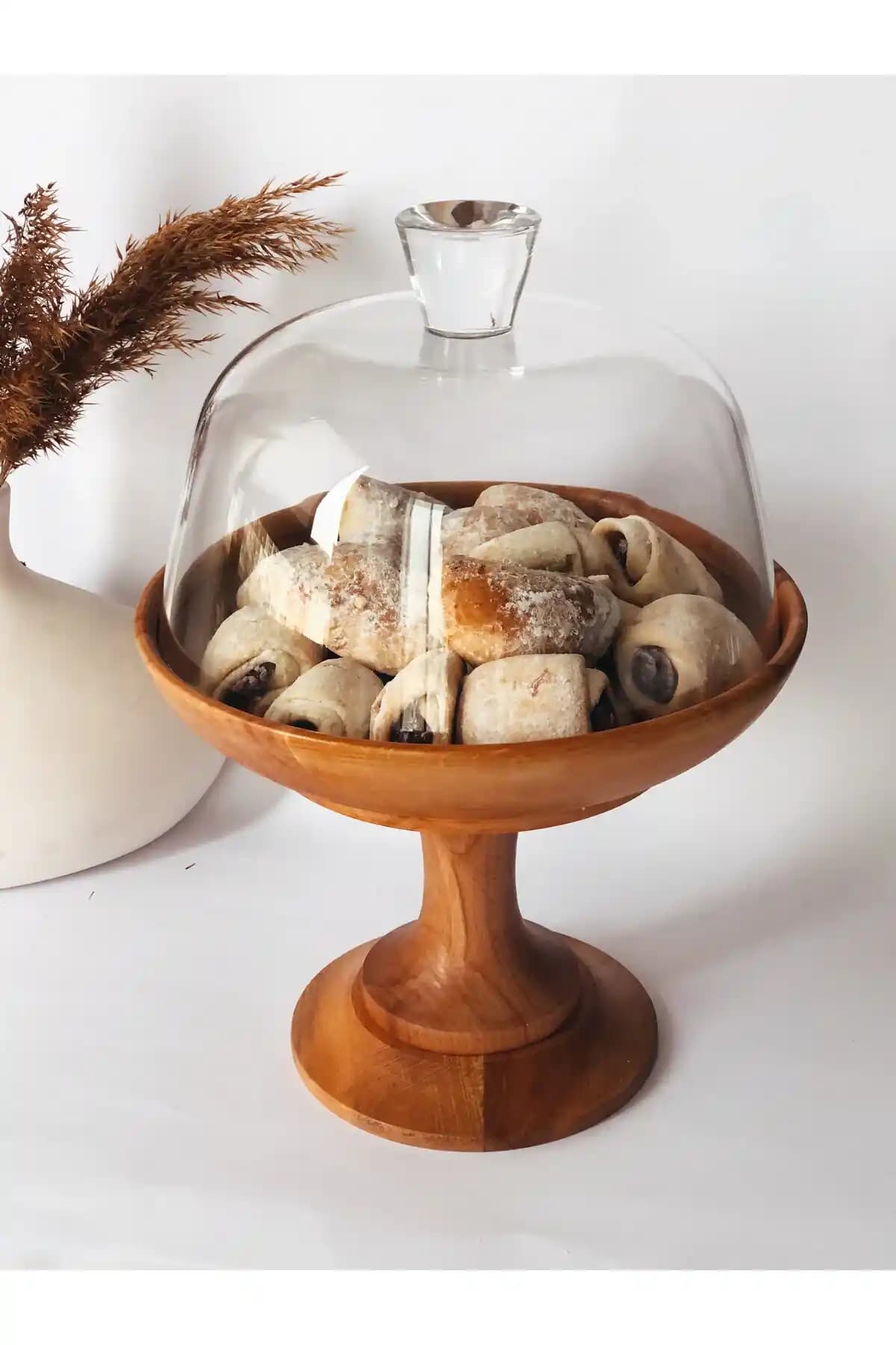 Ahşap Kurabiyelik Dekorasyonu: Estetik ve Fonksiyonel Mutfak ve Oturma Odası Seçenekleri