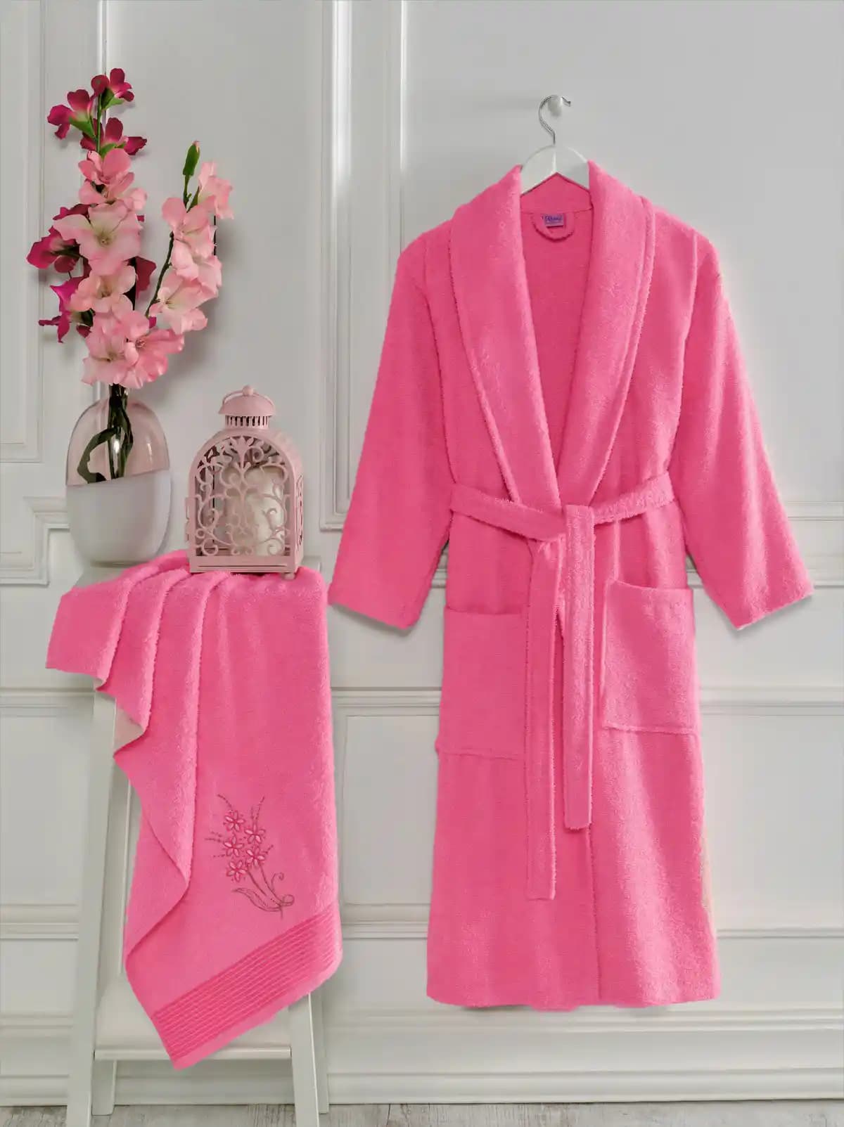 Aile Bornoz Setleri ve Kaliteli Havlu Seçimi İçin Kapsamlı Rehber