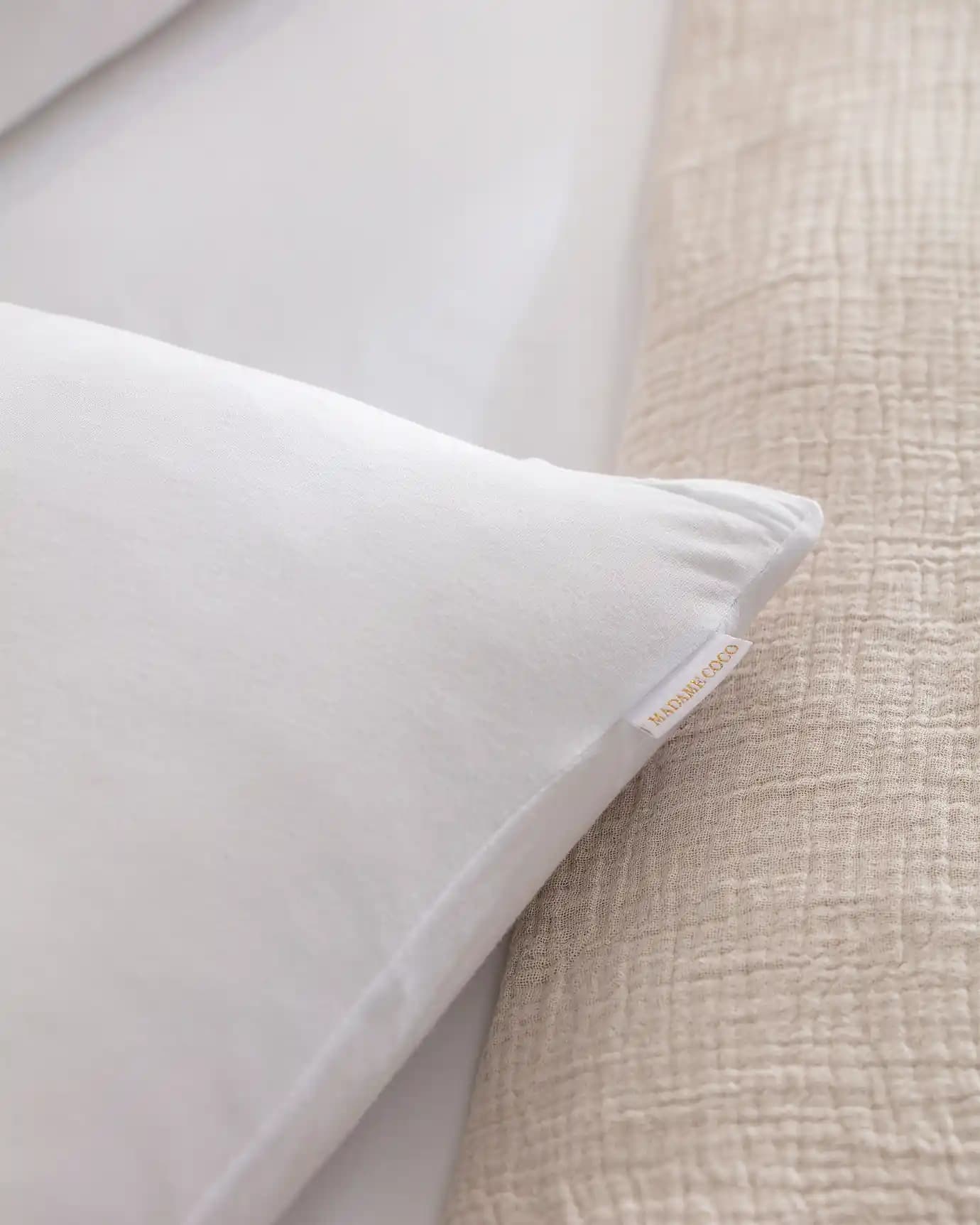 Bambu Yastık Kılıfı: Doğal ve Şık Tasarımlarla Yatak Odalarınızda Konfor ve Estetik