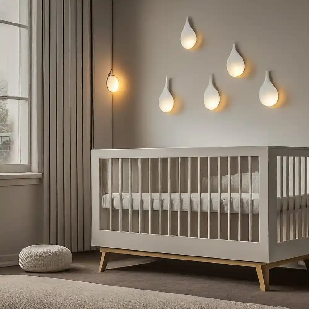 Bebek Odası Dekorasyonunda Estetik ve Güvenliği Sağlayan Lambalar ve Seçim İpuçları