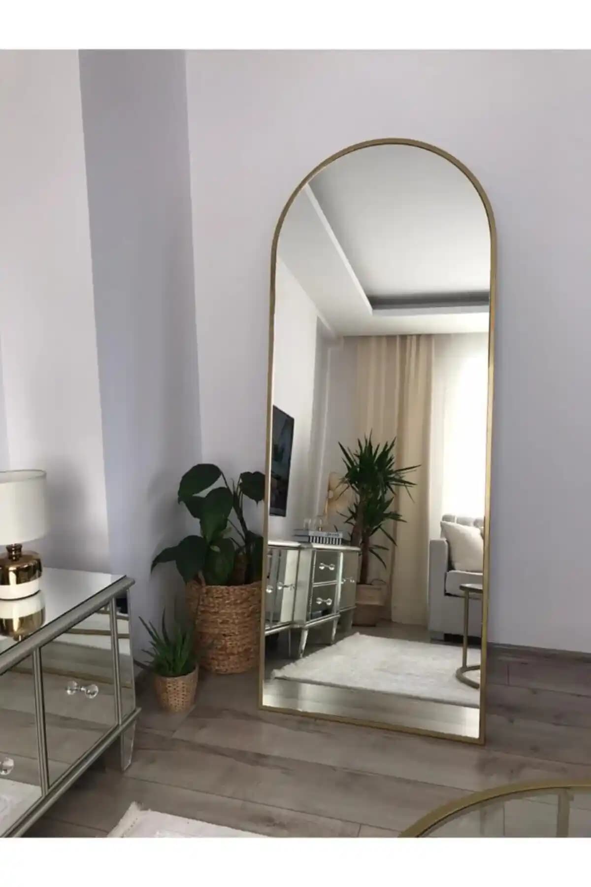 Boydan Aynalar ve Kullanım Alanları: Çeşitleri, Modelleri ve Dekorasyon İpuçları