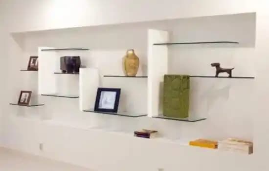 Cam Raf Modelleri: Estetik ve Fonksiyonellik Sunan Modern Tasarım Çözümleri