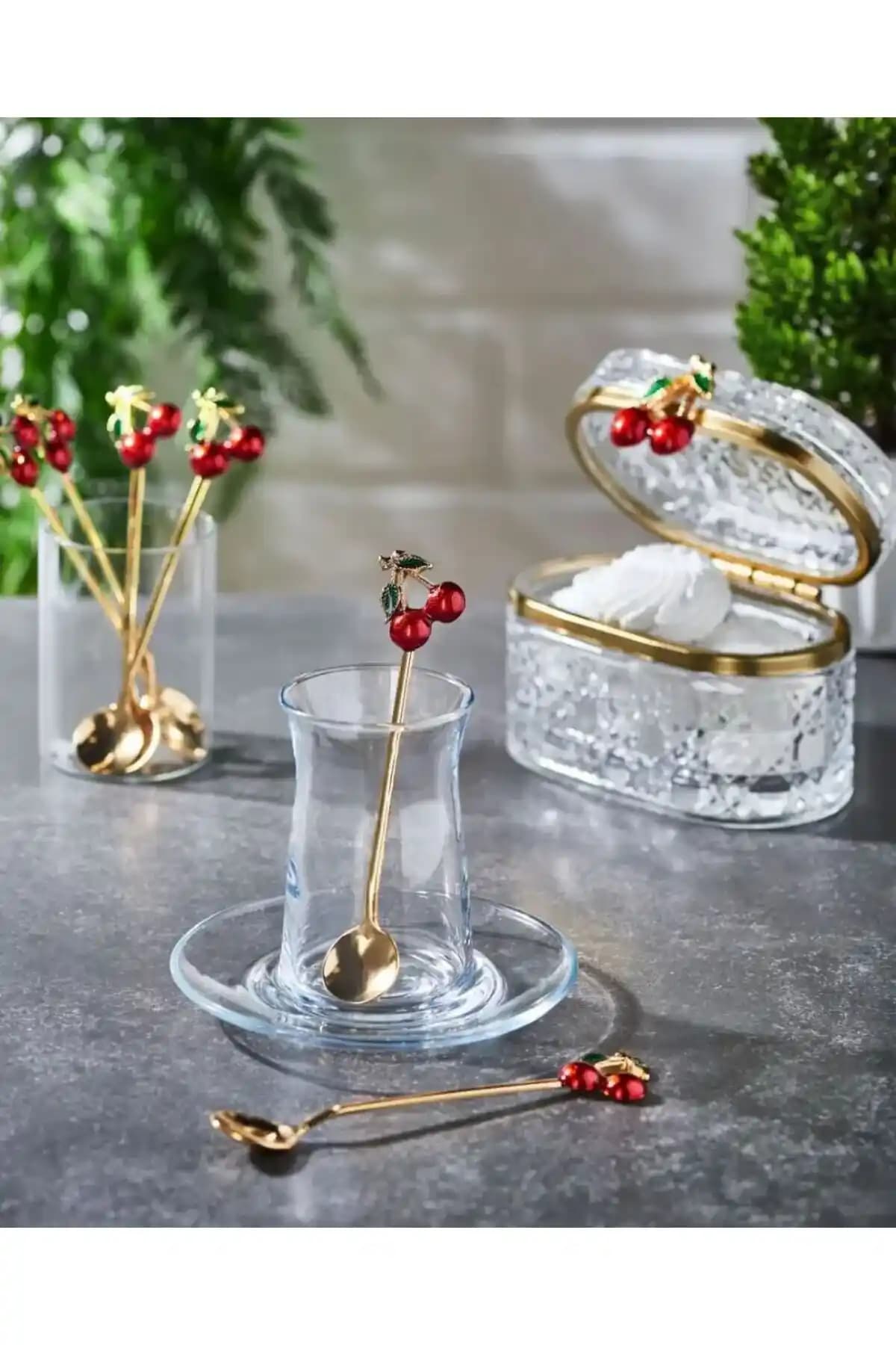 Çay Kaşığının Temel Kullanım Alanları ve Dekoratif Amaçlar İçin Önemi