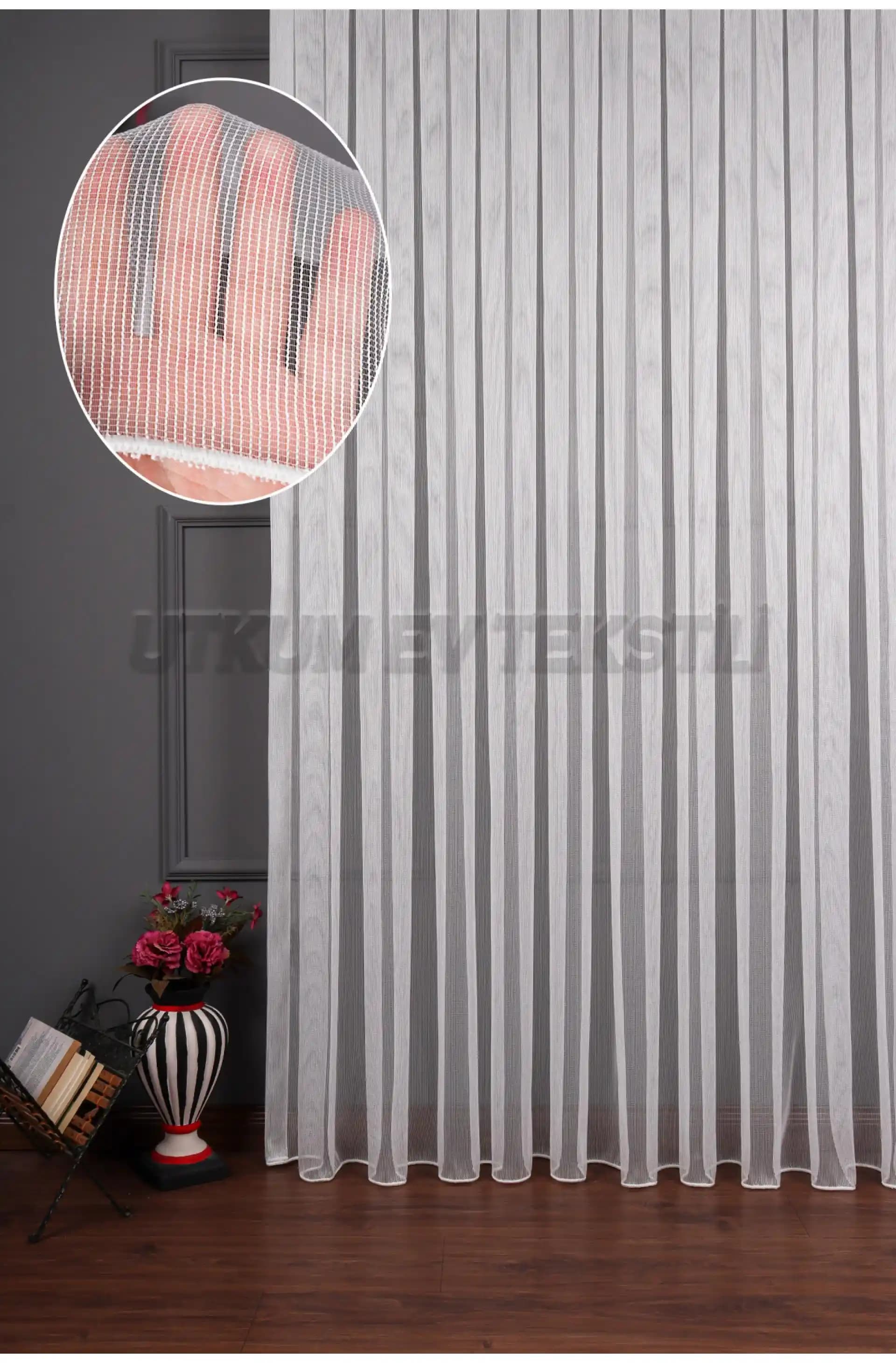 Çelik Tül Perdelerde Dayanıklı Malzeme Seçimi ve Özellikleri Analizi