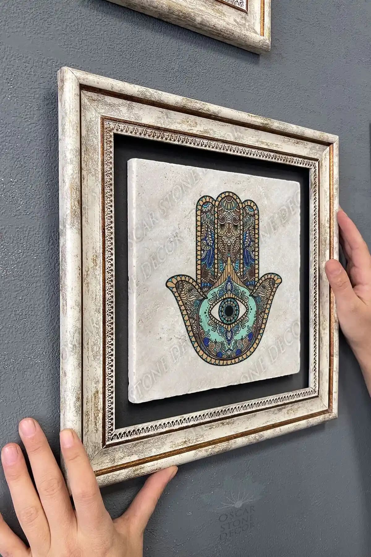 Çerçeveli Taş Baskılı Tablolar ile Ev Dekorasyonunuza Doğal ve Şık Bir Dokunuş