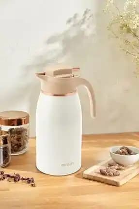 Dekorasyon Uyumlu ve Sıcak Tutan Termoslar: Estetik ve İşlevselliğin Birleşimi