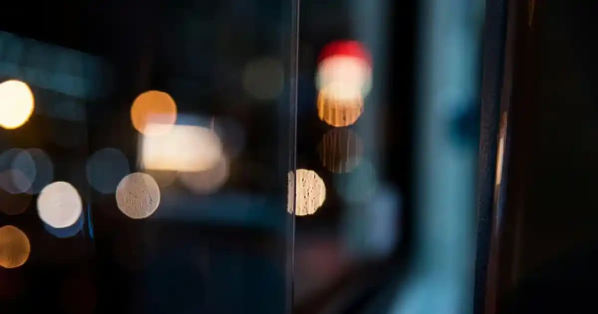 Dekoratif Bornoz Havlu Kombini: Estetik ve Fonksiyonelliğin Buluşması