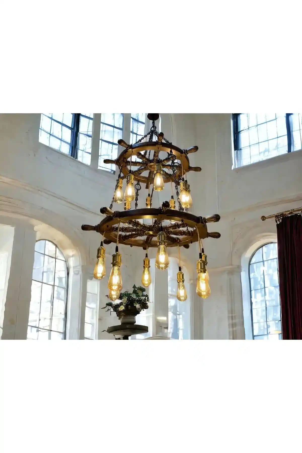 Deniz Atmosferi Temalı Gemi Düzeni Avize ile Mekanlara Denizcilik Ruhu Katın