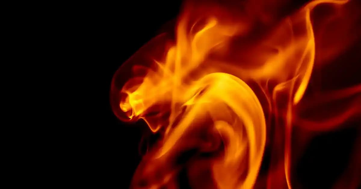 Doğal Malzemelerle Tasarlanmış Country Avize Modelleri ve İç Mekanlara Katkıları