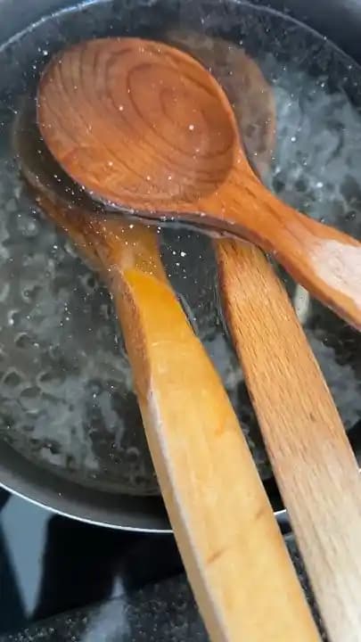 Doğal ve Pratik Yöntemlerle Tahta Kaşık Temizliği ve Hijyen Sağlama Rehberi