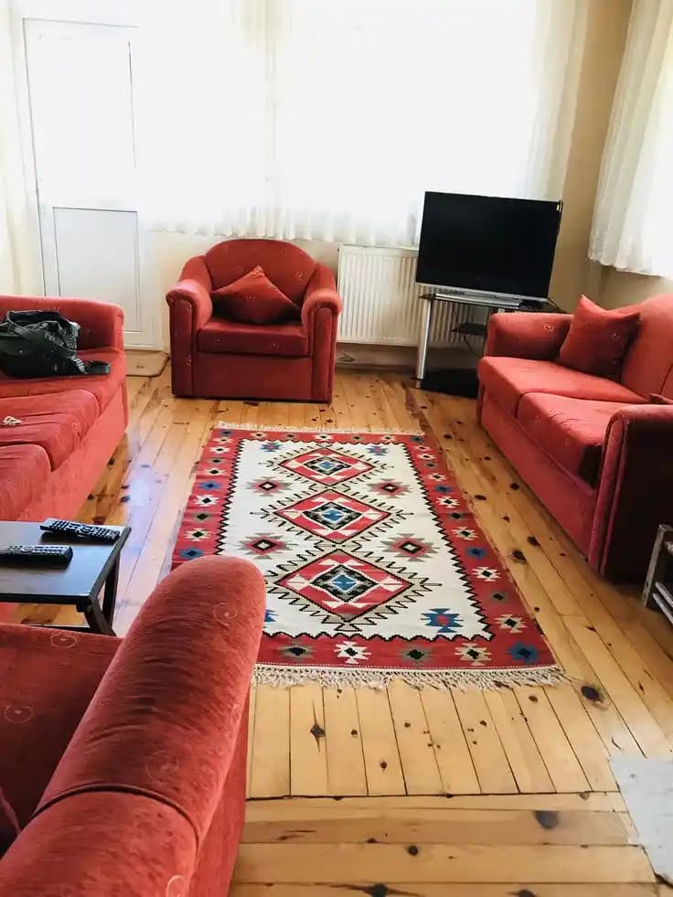 Dokuma Kilimler ile Ev Dekorasyonunda Zarafet ve İşlevsellik Nasıl Sağlanır