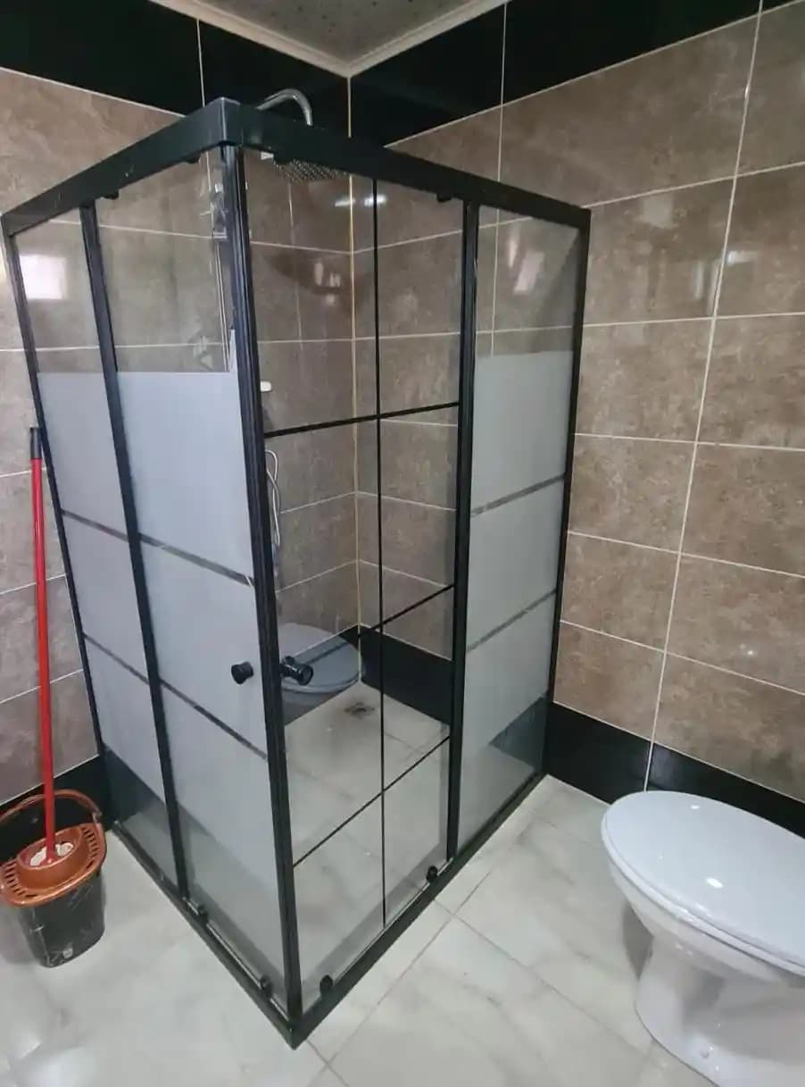 Durul Modern Duşakabinler: Dayanıklılık ve Estetiğin Mükemmel Buluşması