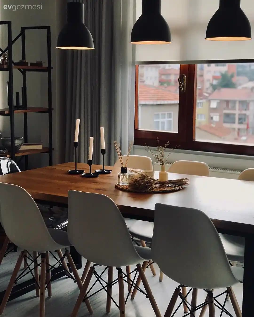 Eames Sandalyesi ve IKEA: Modern Tasarımın İki Gücü ve İlham Kaynakları