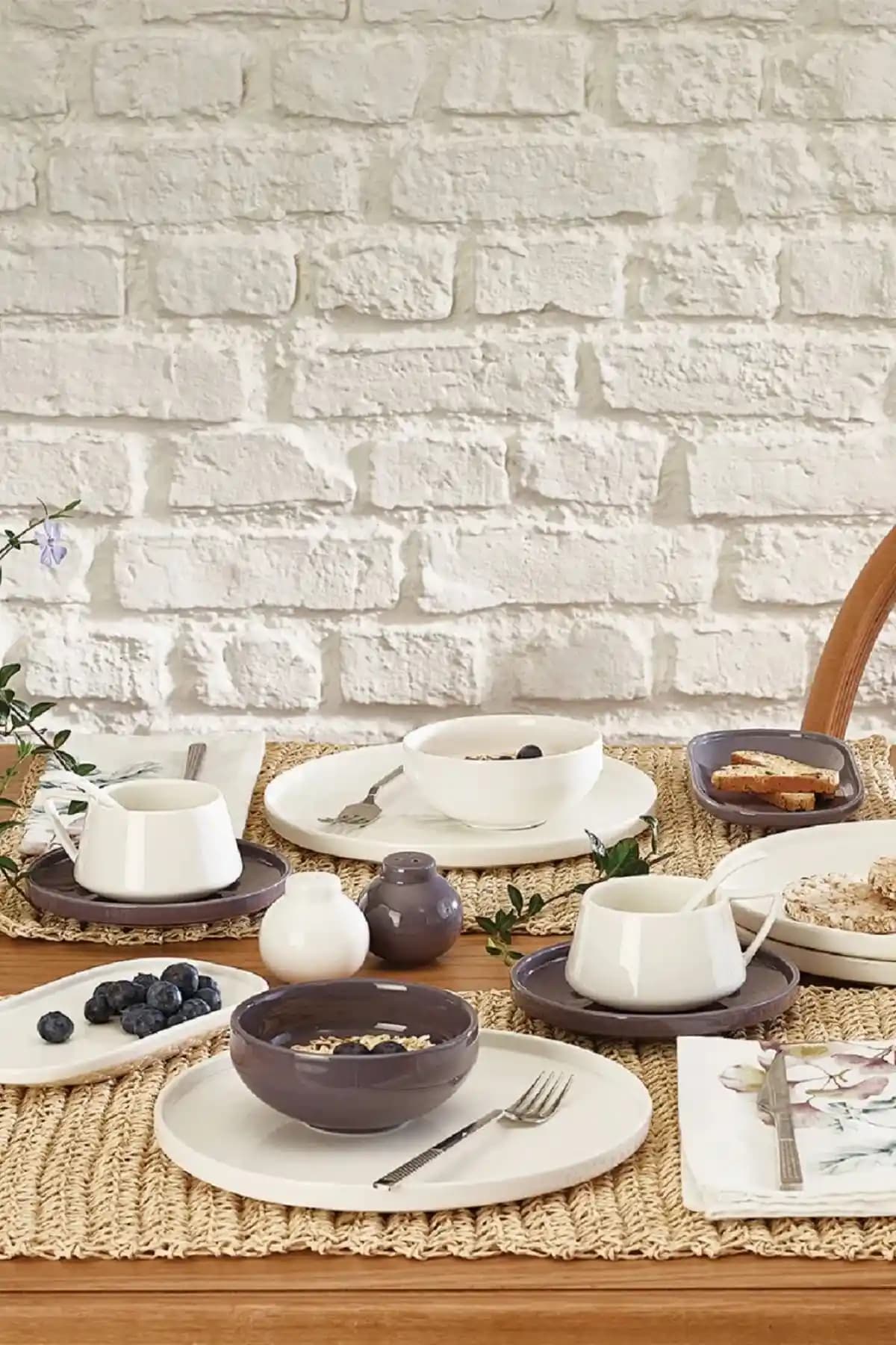 Emsan Doğal ve Şık Kahvaltı Setleri ile Modern Sofralar Yaratın