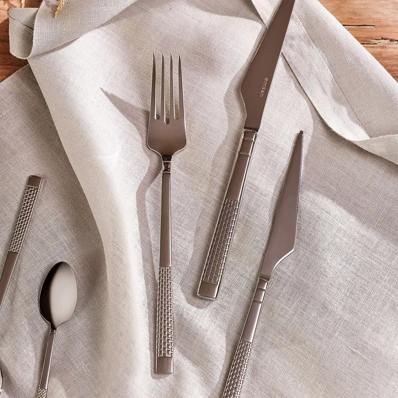 Emsan Side 84 Parça 12 Kişilik Paslanmaz Çelik Yemek Takımı Detaylı İnceleme