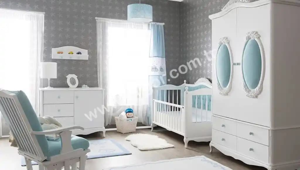 Erkek Bebek Odası Avizesi Tasarımları Güvenlik ve Estetiği Bir Arada Sunar