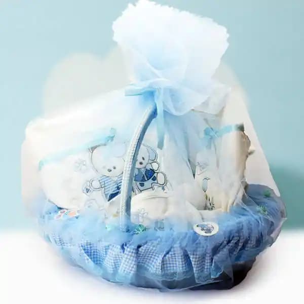 Erkek Bebekler İçin Güvenli ve Estetik Hediye Seçenekleri