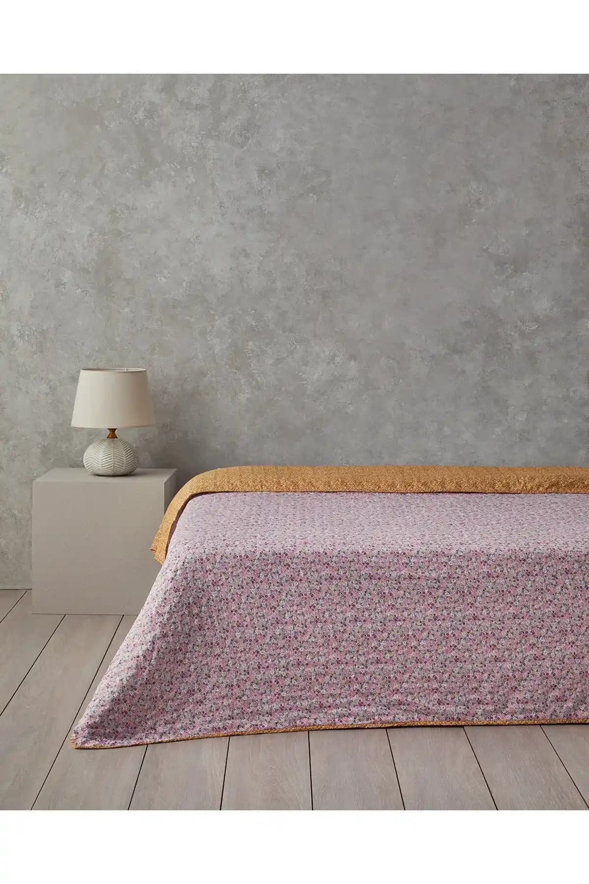 Estetik Katkısı Olan Tek Kişilik Örtüler: Modern Tasarım ve Fonksiyonellik Bir Arada