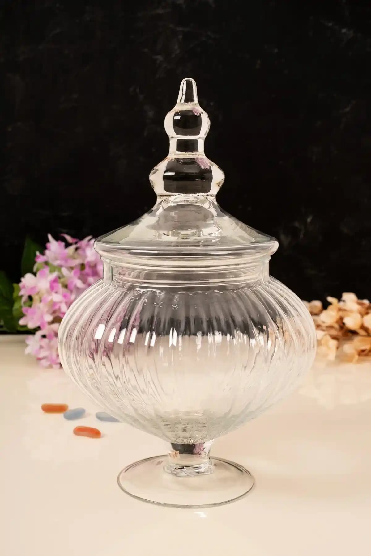 Estetik ve Fonksiyonellik Sunan Zarif Cam Fanus Drajelik Ürünleri Tanıtımı ve Kullanım İpuçları