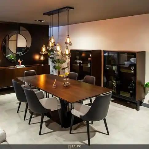 Ev Dekorasyonuna Uygun Yemek Takımı Seçimi ve Malzeme Özellikleri Rehberi