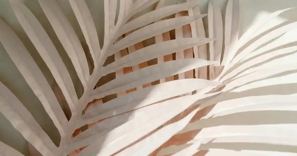 Ev Dekorasyonunda İşlevsel Tepsilerin Seçimi ve Kullanım İpuçları