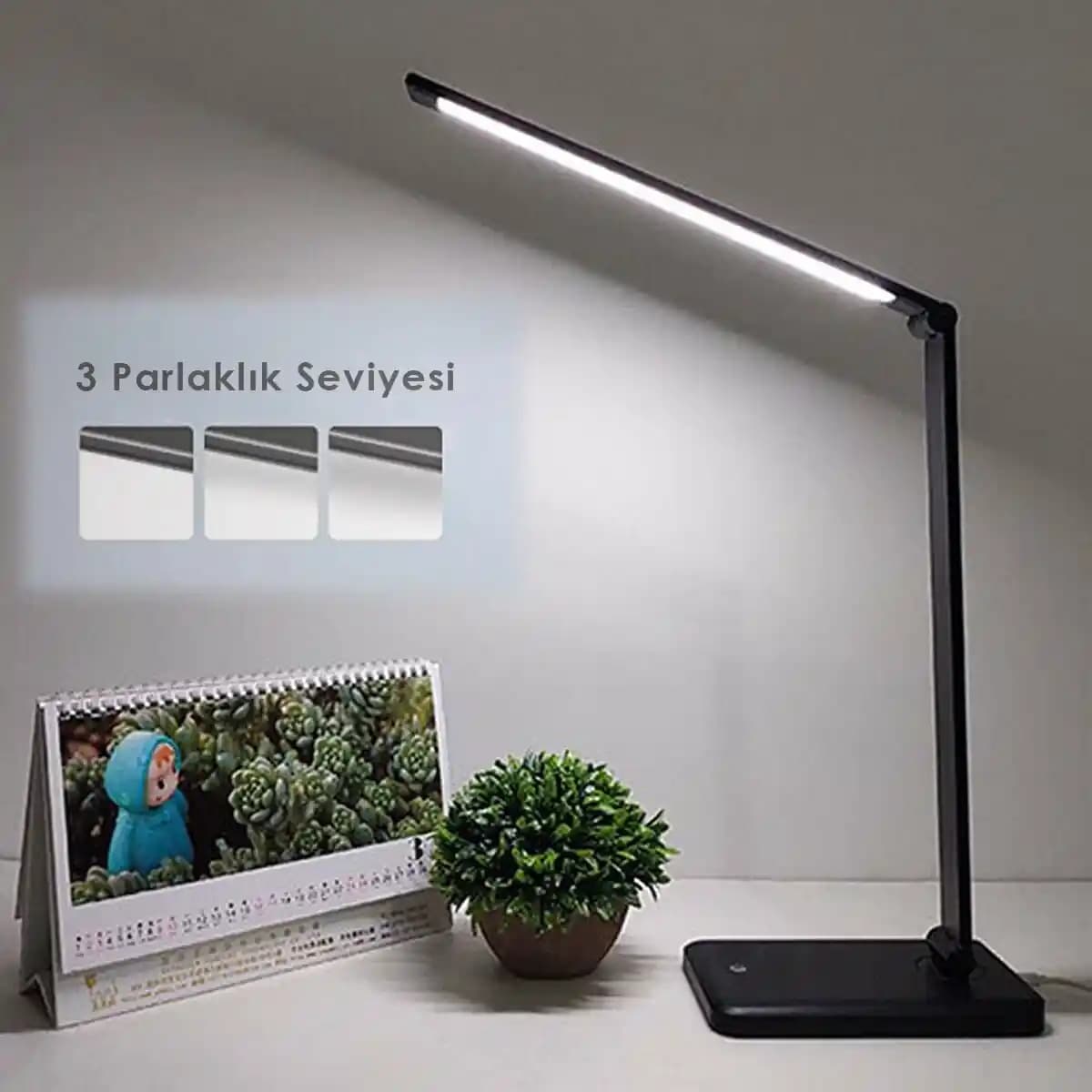 Ev Dekorasyonunda Masa Lambası Seçimi: Stil ve Fonksiyonellik Arasında Denge