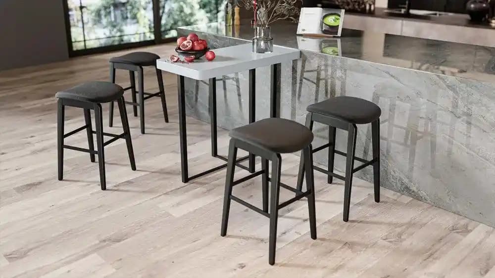 Ev Dekorasyonunda Mini Bar Uygulamaları: Estetik ve İşlevselliğin Birleşimi