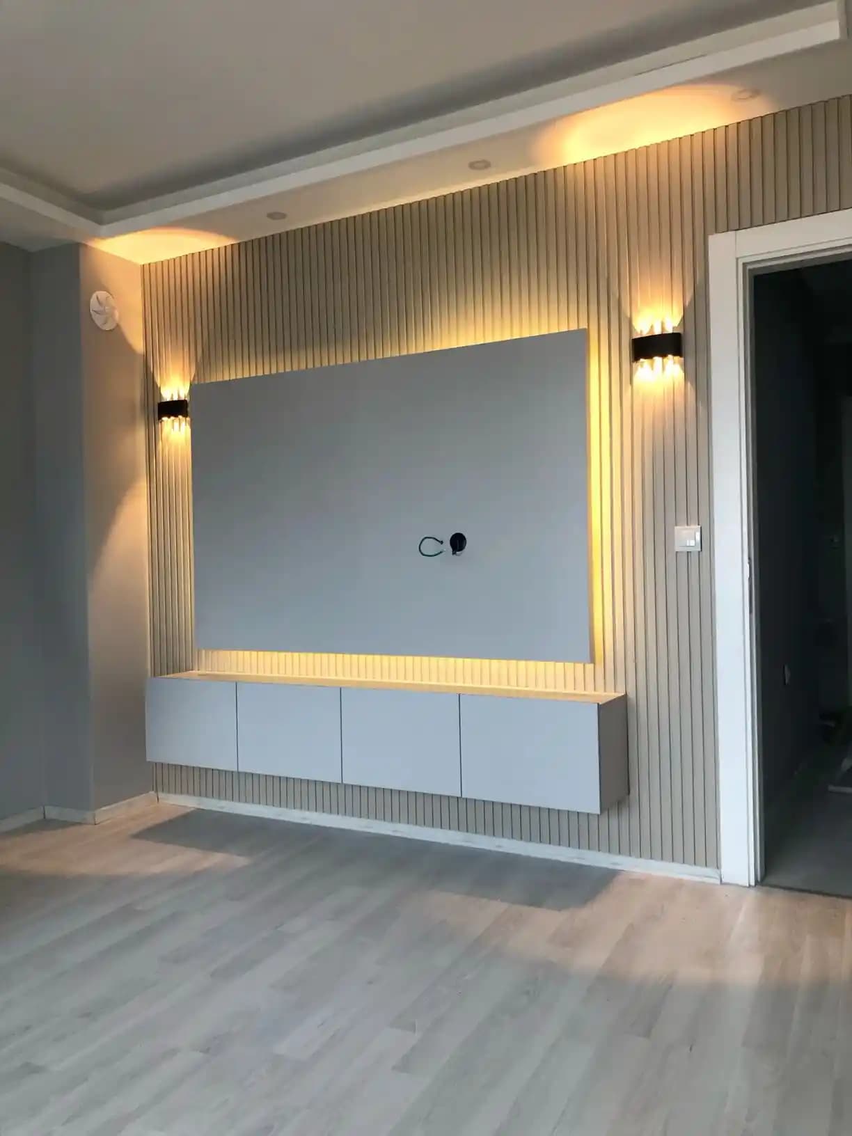 Ev İçin Şık ve Basit TV Ünitesi: Modern Tasarım ve Fonksiyonellik