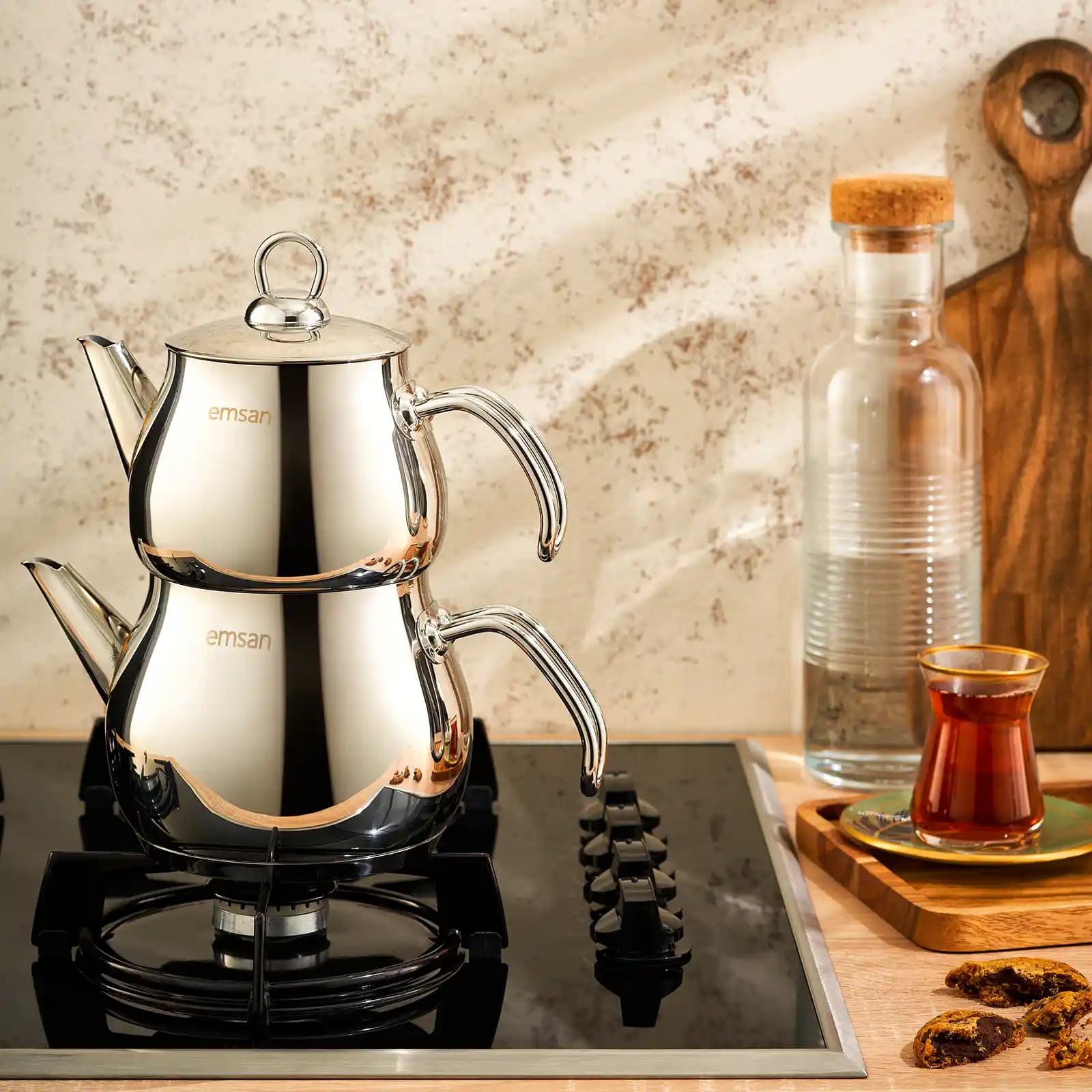 Evde Şıklık ve İşlevsellik Sunan Çaydanlık Seçenekleri ve Trendleri