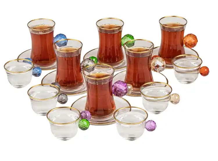 Fiberglass Malzemenin Kullanımıyla Zarif ve Dayanıklı Ev Çay Setleri Tasarımları