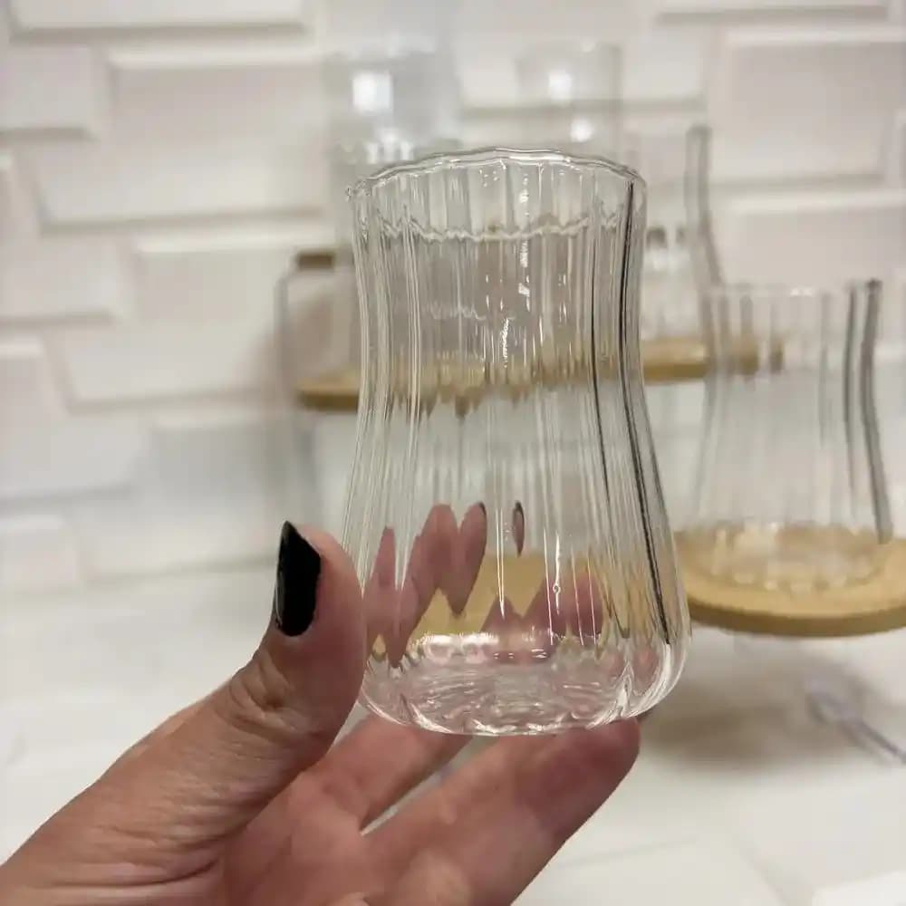 Fonksiyonel ve Dekoratif Çay Bardağı Seçenekleri: Estetik ve Kullanışlı Modeller