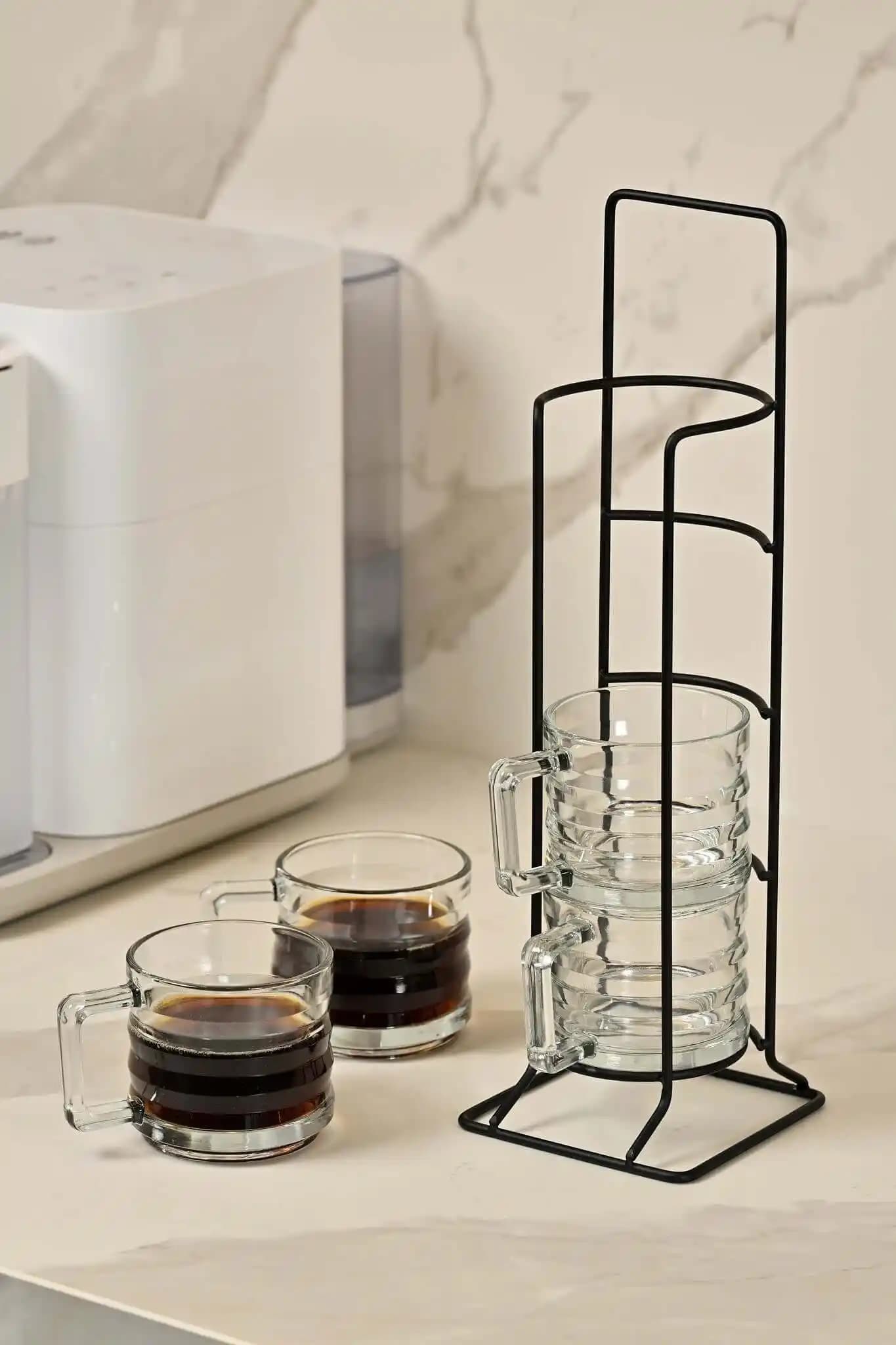 Fonksiyonel ve Şık Kupa Standları: Mekanlara Uygun Tasarım ve Kullanım Rehberi