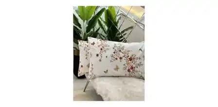Fonksiyonel ve Şık Yastık Kılıfı Modelleri: Tasarım Trendleri ve Kullanım Alanları