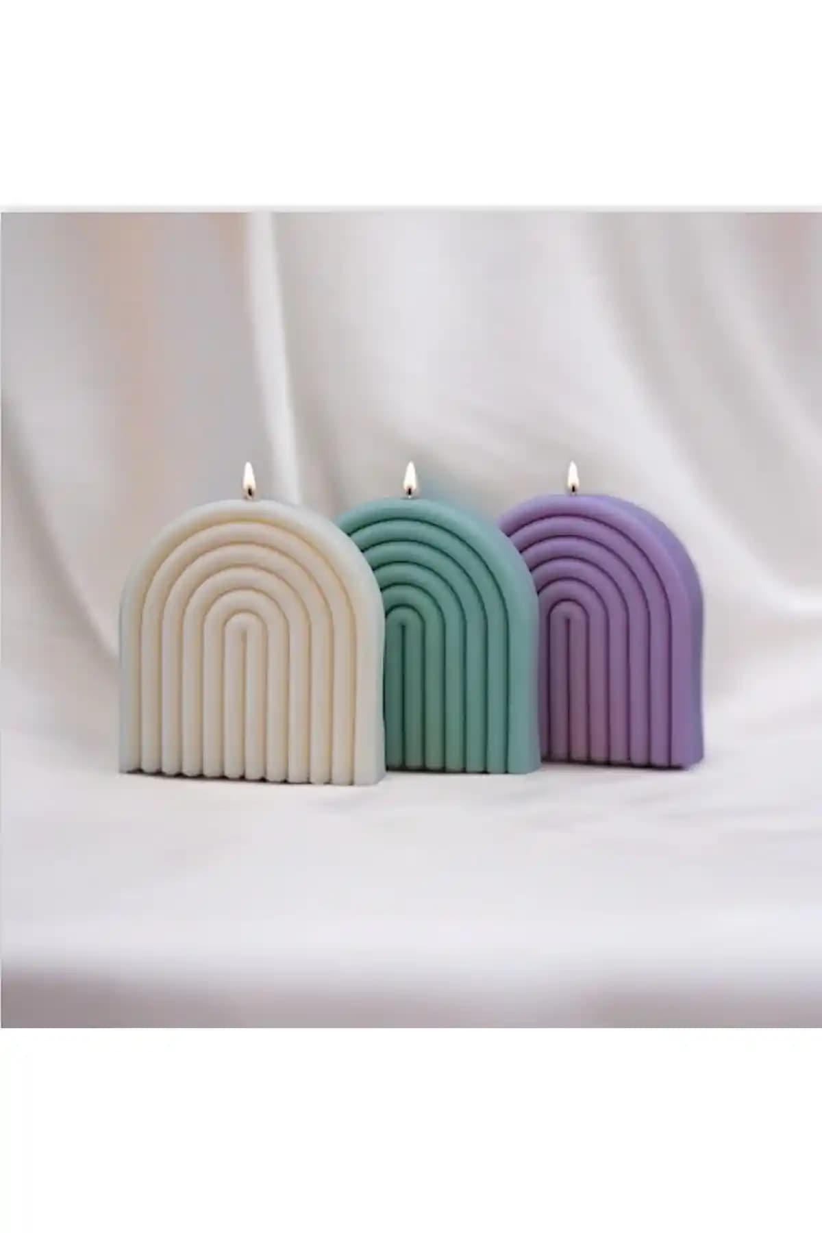Gökkuşağı Dekoratif Mumlar: Renkli ve Atmosfer Yaratıcı Dekorasyon Unsurları