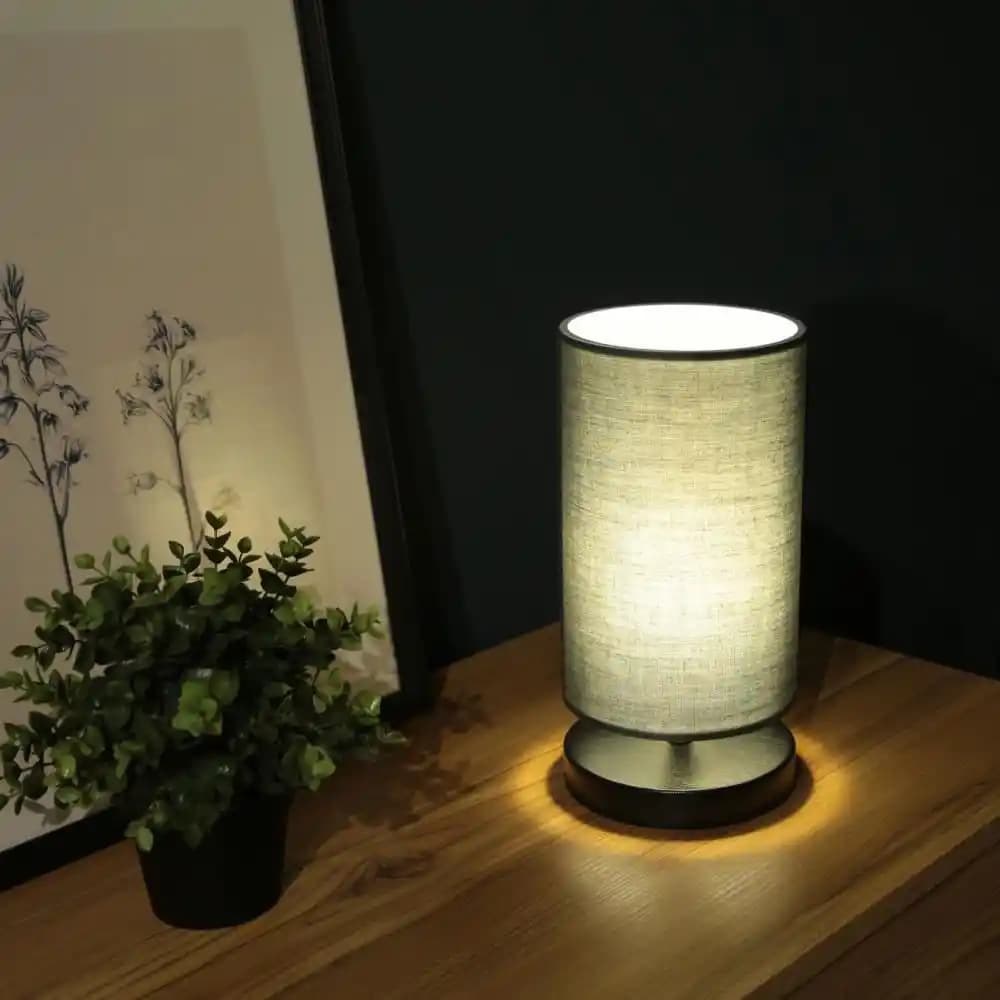 Homing Abajur ile Modern Dekorasyonun Şıklığını ve Fonksiyonelliğini Yakalayın