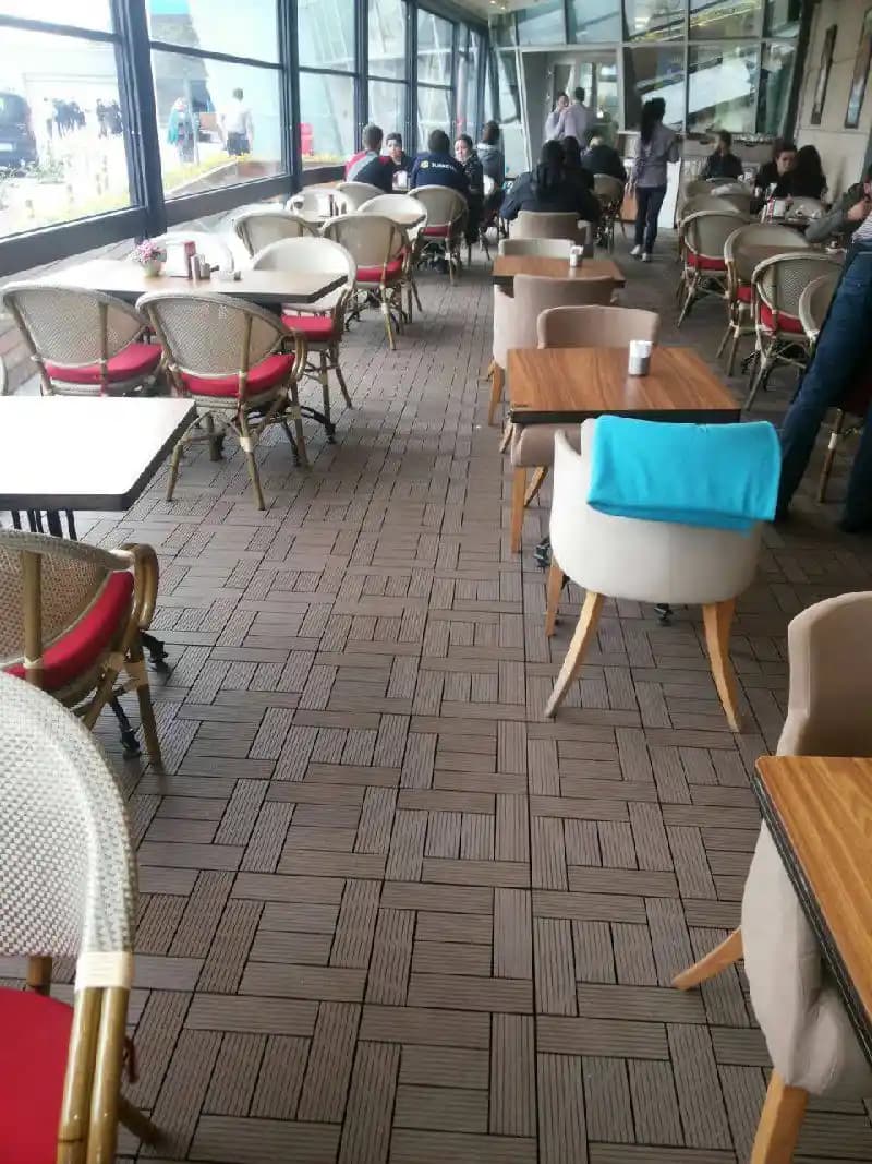 İkea Balkon Kaplama Çözümleri: Dayanıklı ve Estetik Balkonlar İçin Malzeme Seçenekleri ve Uygulama İpuçları