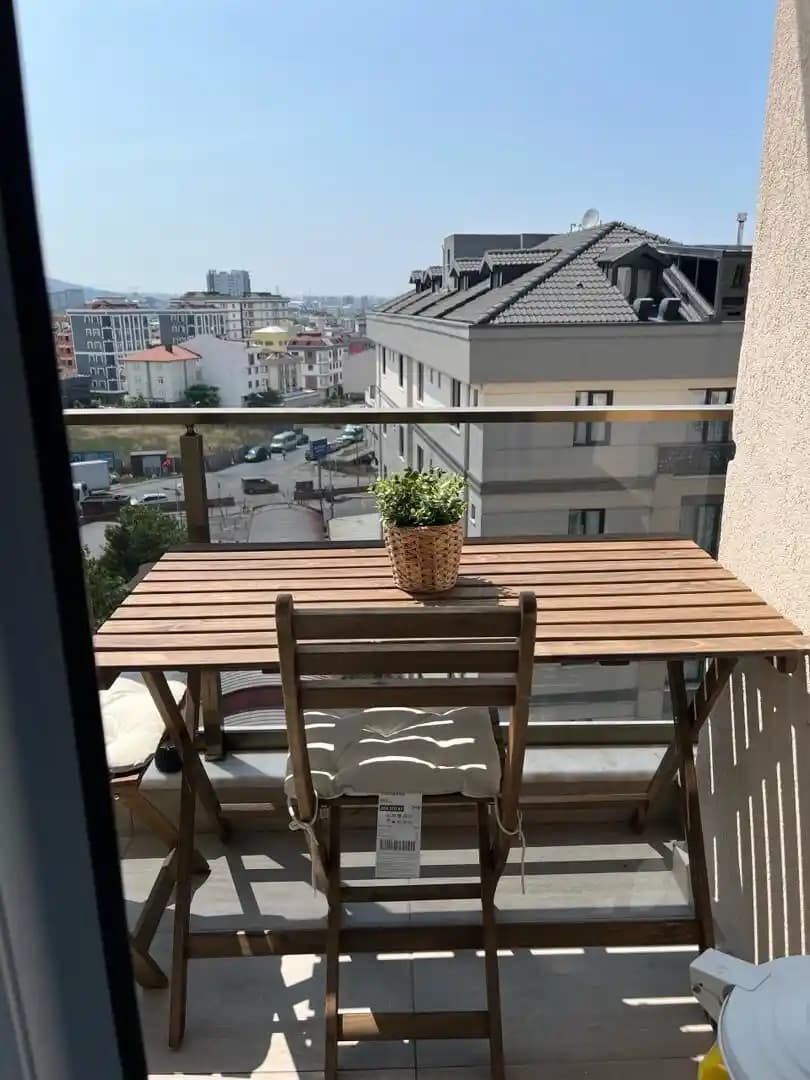 IKEA Balkon Masa ve Sandalye Takımları: Dayanıklılık ve Estetiğin Birleşimi