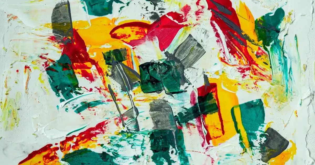 Küçük Mekanlar İçin Trend Aynalı Mobilyalar: Fonksiyonellik ve Estetiğin Buluşması