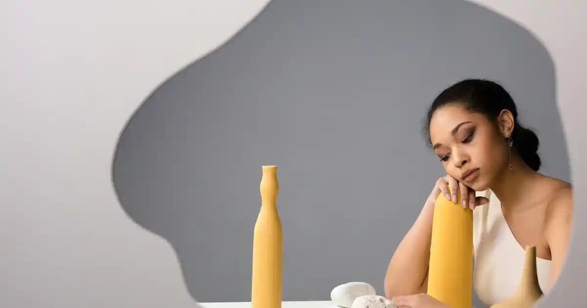 Metal Ayak Sehpa ve Modern Tasarım Trendleri ile Şık ve Fonksiyonel Dekorasyon