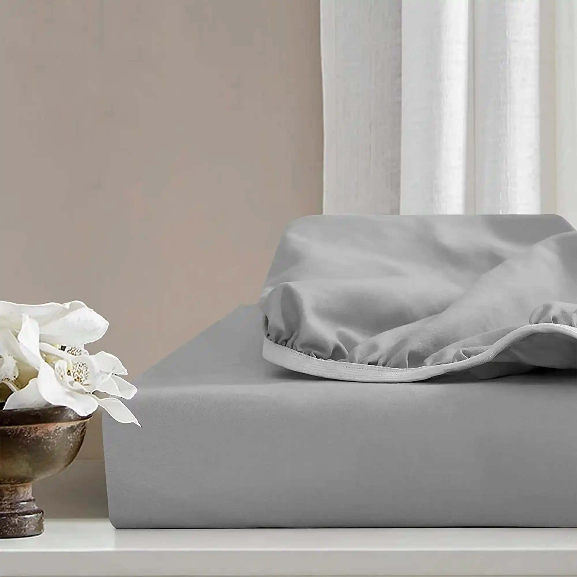 Modern Tasarımlı Lastikli Çarşaflar: Estetik ve Fonksiyonellik Bir Arada