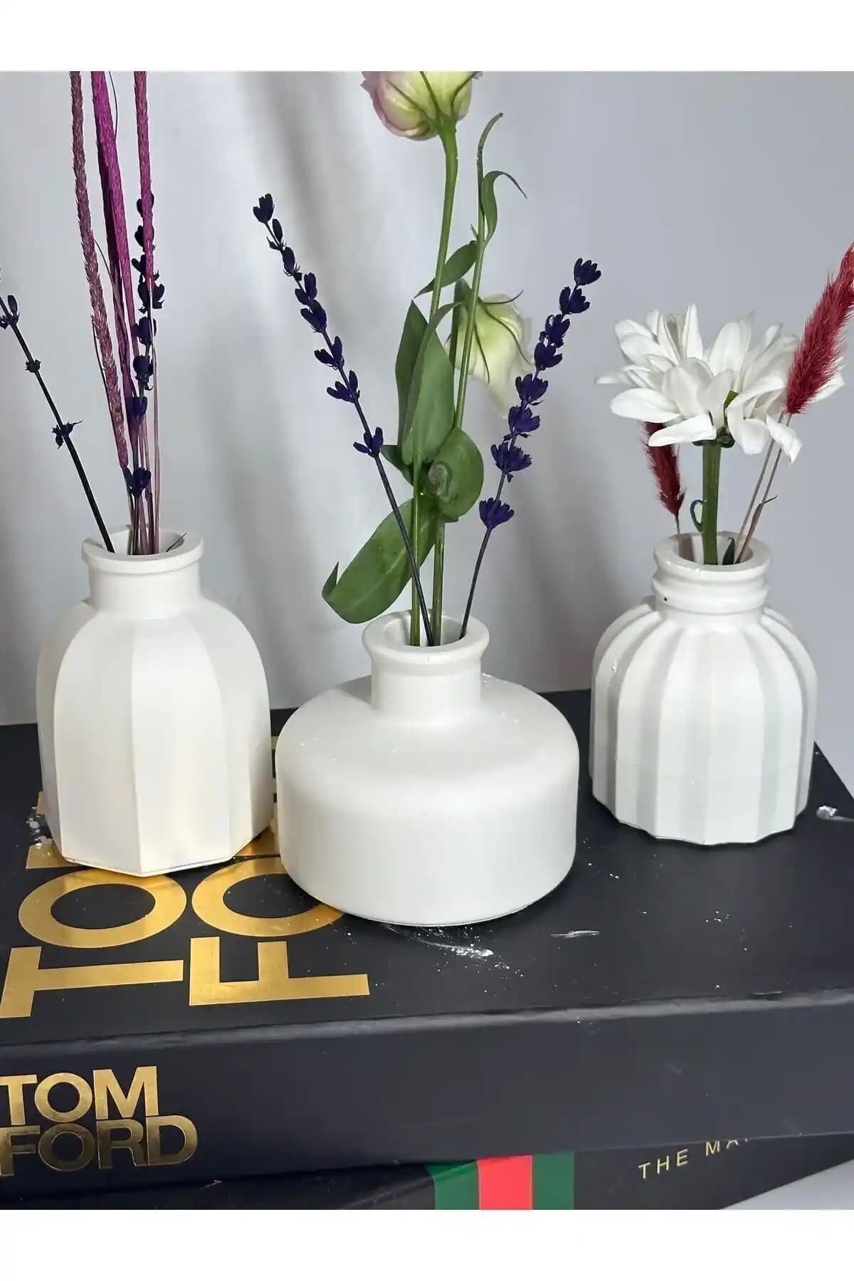 Modern ve Şık Beton Vazo Dekorasyon Fikirleri İçin Güncel Trendler ve Kullanım Alanları