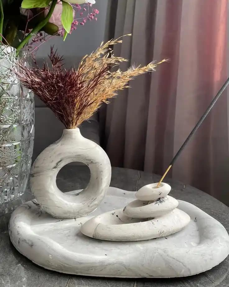 Modern ve Yaratıcı Dekorasyon İçin Şeffaf Tabaklar: Estetik ve Fonksiyonellik