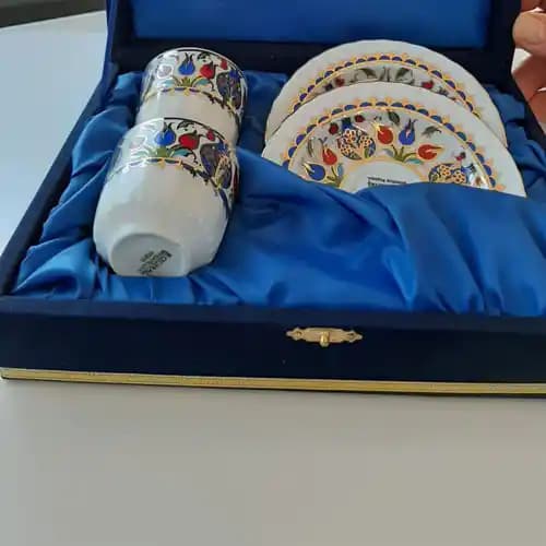 Modern ve Zarif Cam Fincanlar Takımı: Estetik ve Fonksiyonellik Bir Arada