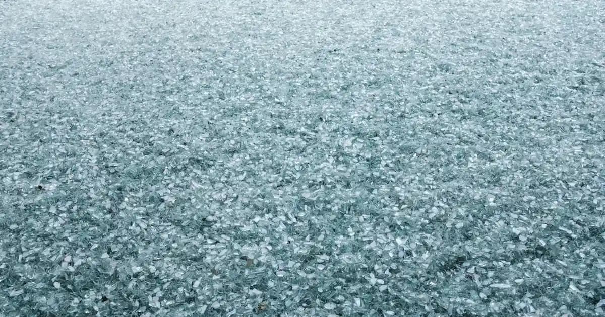 Modern Yaşam Alanlarında Cam Saksı Kullanım Alanları ve Dekorasyon İpuçları