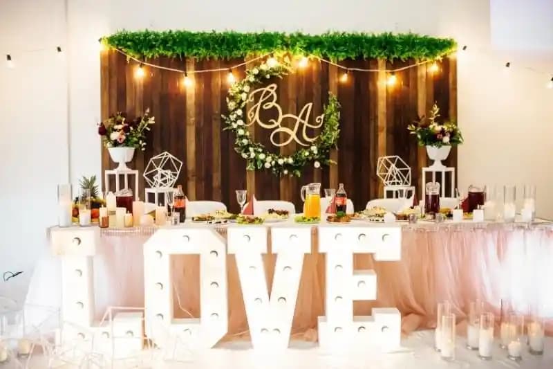 Nisan Ayı Organizasyonları İçin Dekorasyon İpuçları ve Trendler